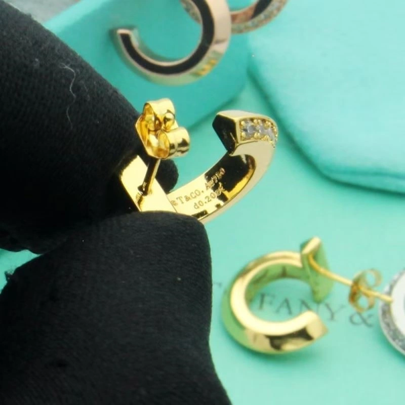 HighPerformance Tiffany Earrings 253192
