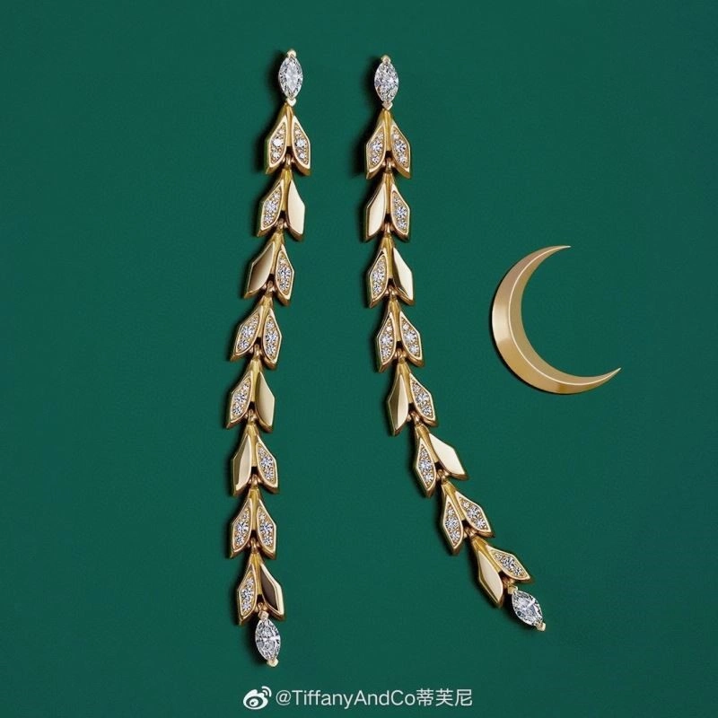 Timeless Tiffany Earrings 253197