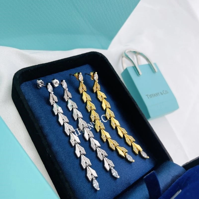 Timeless Tiffany Earrings 253197