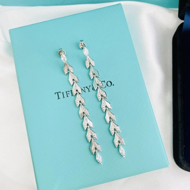 Timeless Tiffany Earrings 253197