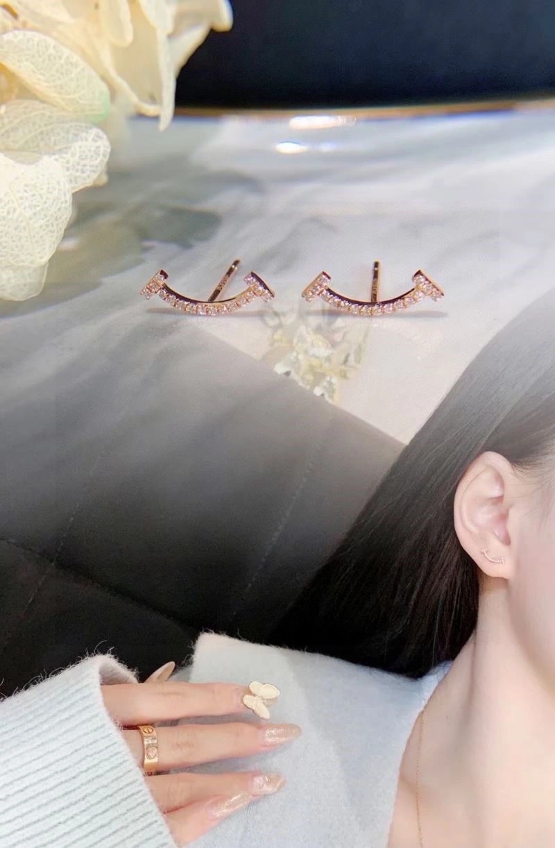 Resilient Tiffany Earrings 253183