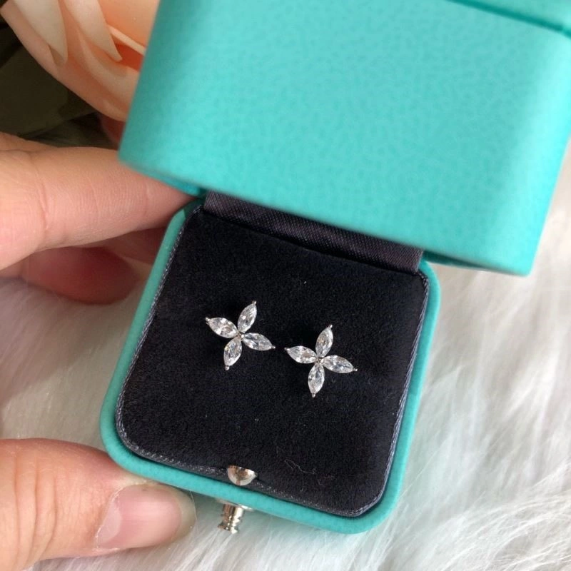 Compact Tiffany Earrings 253176