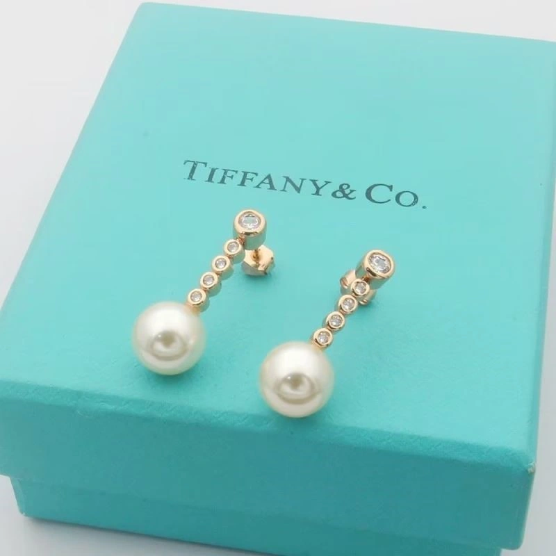 DailyWear Tiffany Earrings 253188