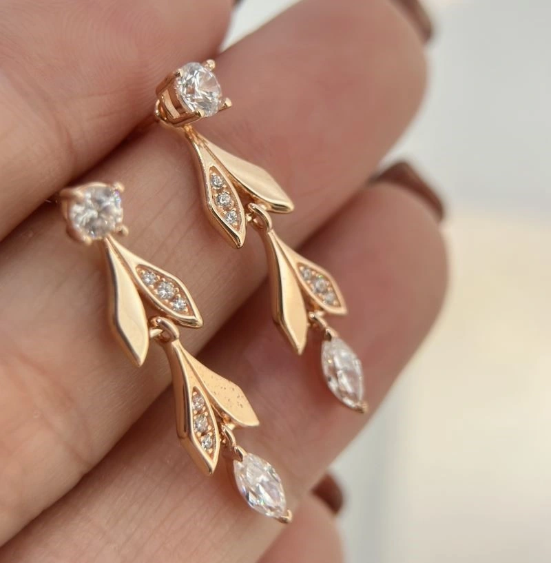 Tiffany Earrings Stretchable 253136