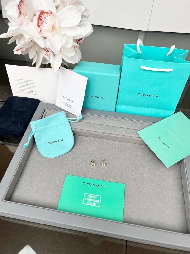 SoftTouch Tiffany Earrings 253117