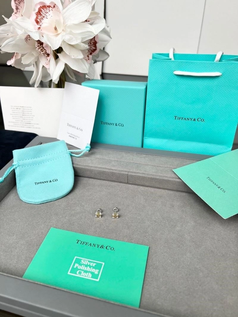 SoftTouch Tiffany Earrings 253117