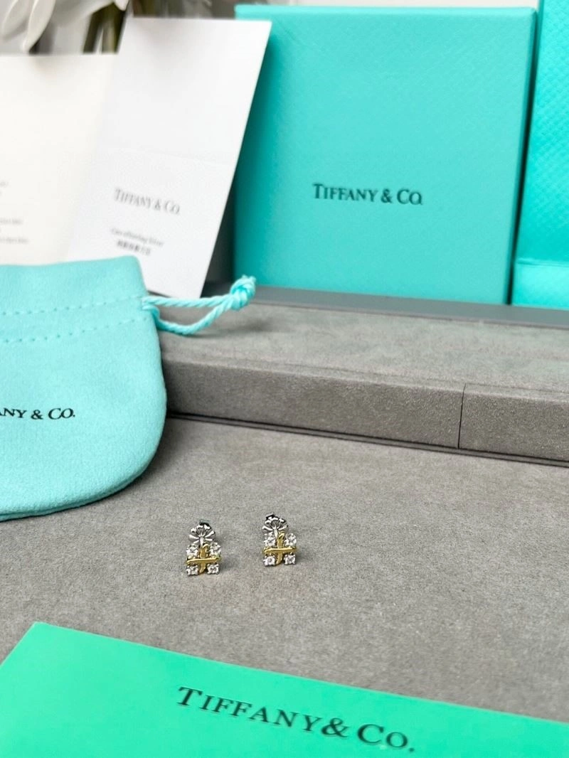 SoftTouch Tiffany Earrings 253117