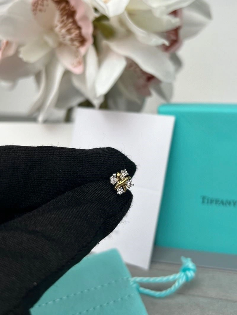 SoftTouch Tiffany Earrings 253117