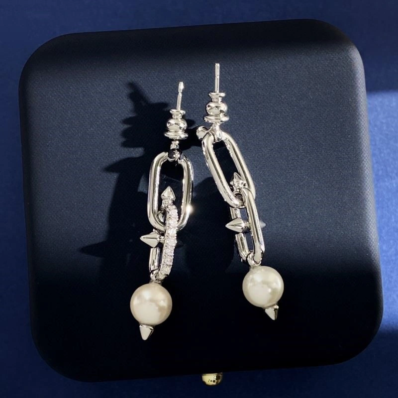 FashionForward Tiffany Earrings 252856