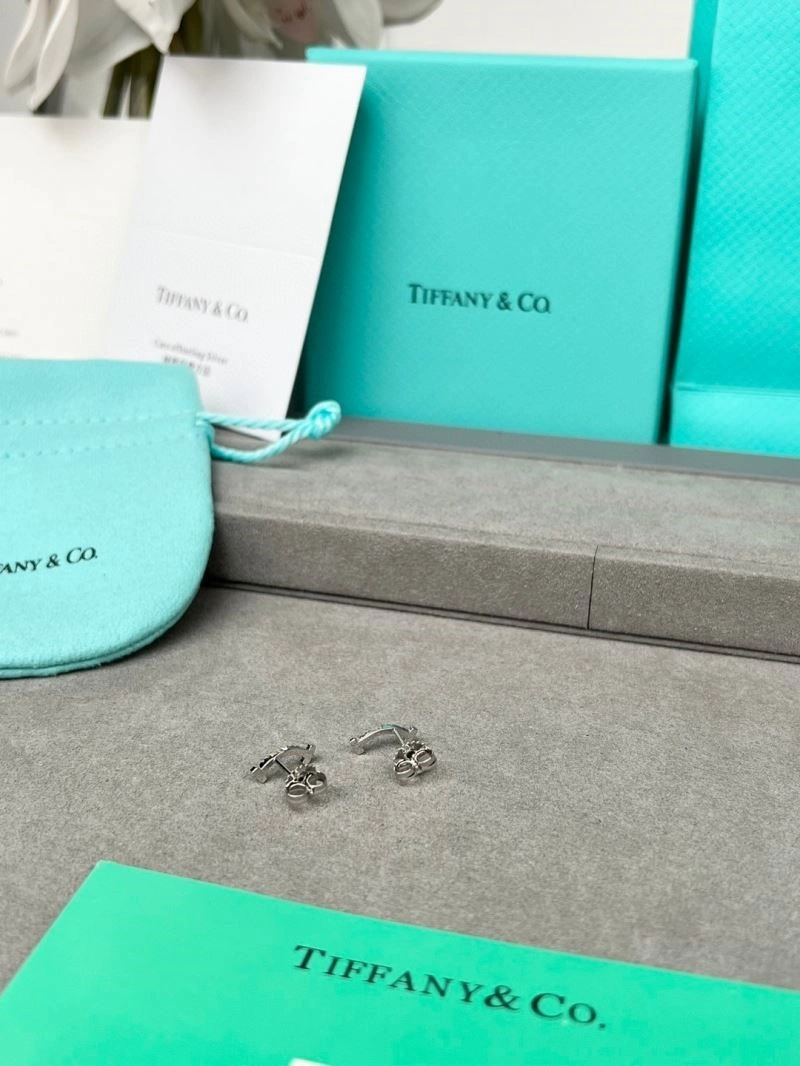 Tiffany Earrings Vibrant 252689