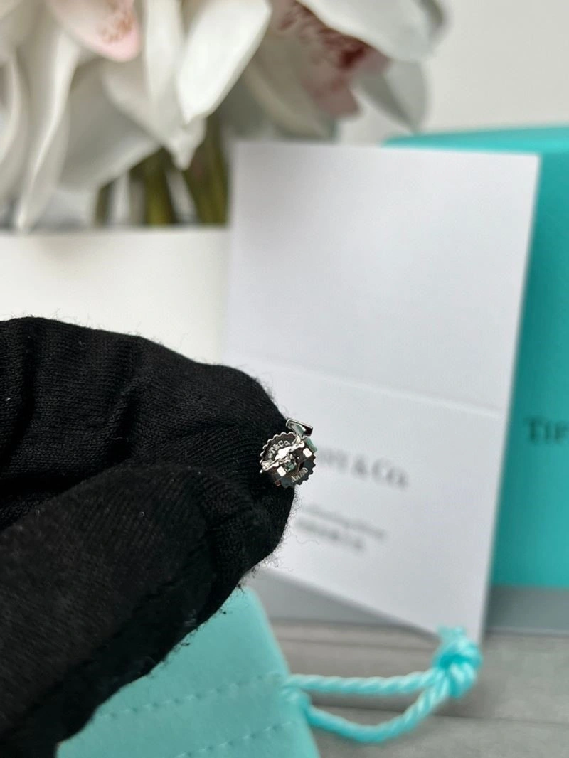 Tiffany Earrings Vibrant 252689