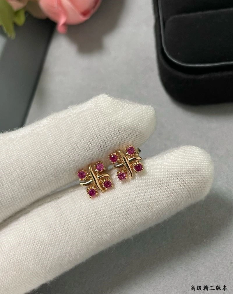 WaterResistant Tiffany Earrings 252568
