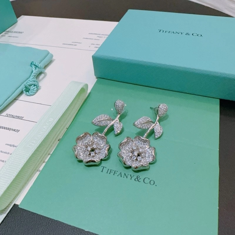 Tiffany Earrings Soft 252366