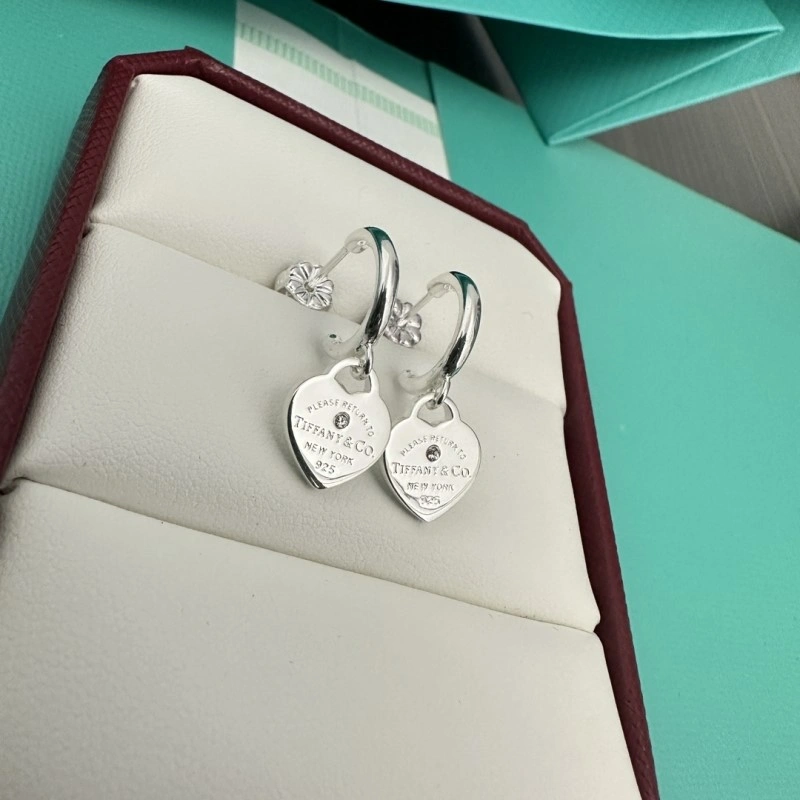 Tiffany Earrings Classic 252358