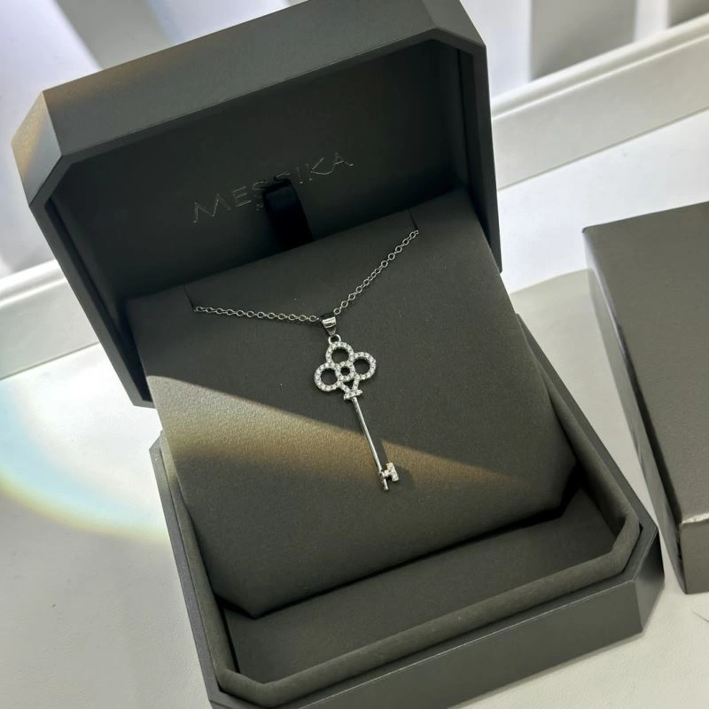 Tiffany Necklaces EyeCatching 253884