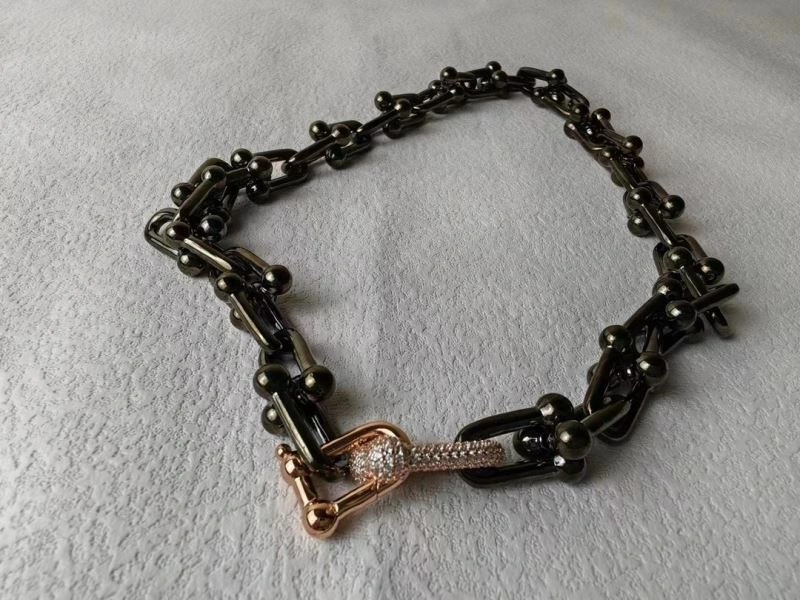 Comfortable Tiffany Necklaces 253887