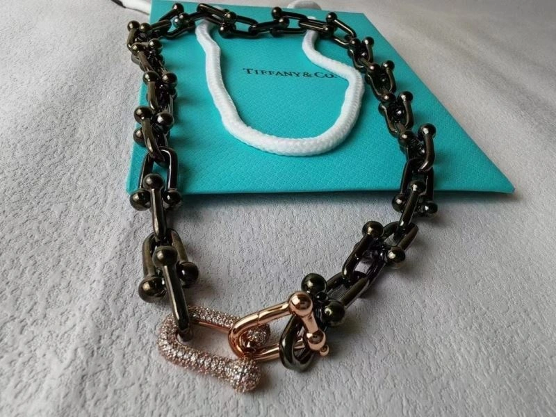 Comfortable Tiffany Necklaces 253887