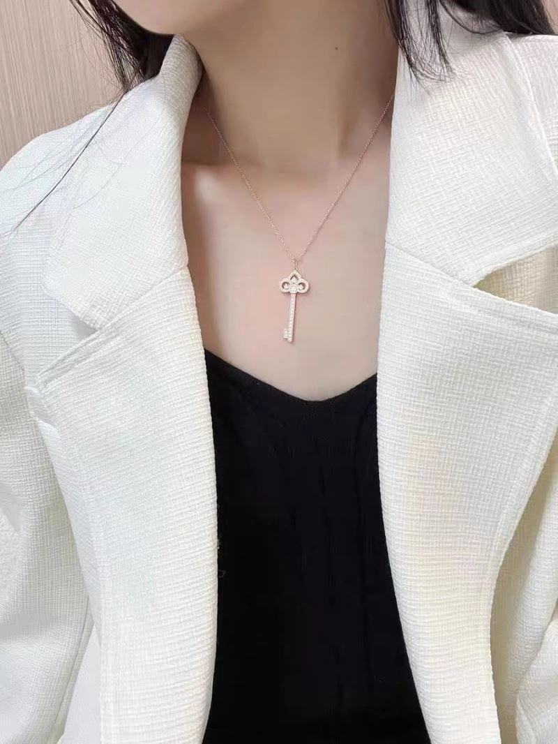 Tiffany Necklaces FreshLook 253823