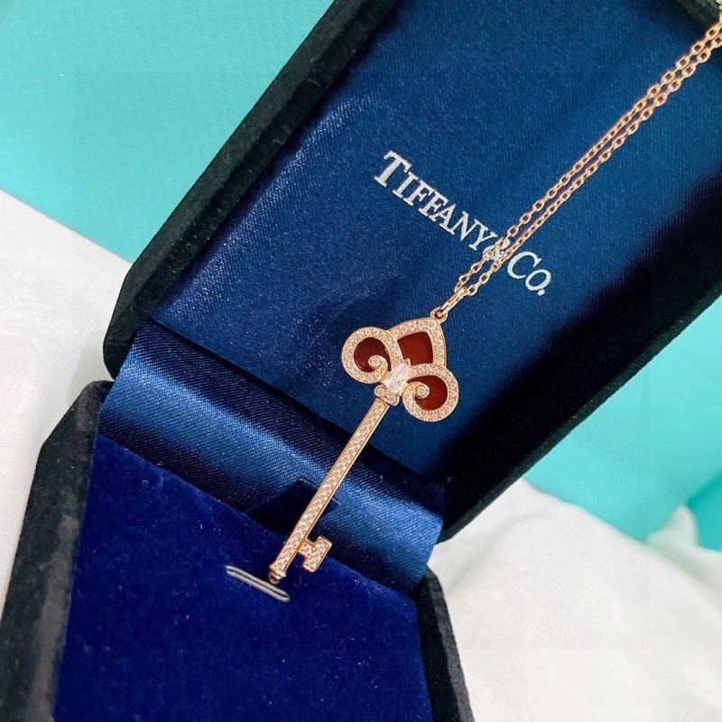 WellDesigned Tiffany Necklaces 253944