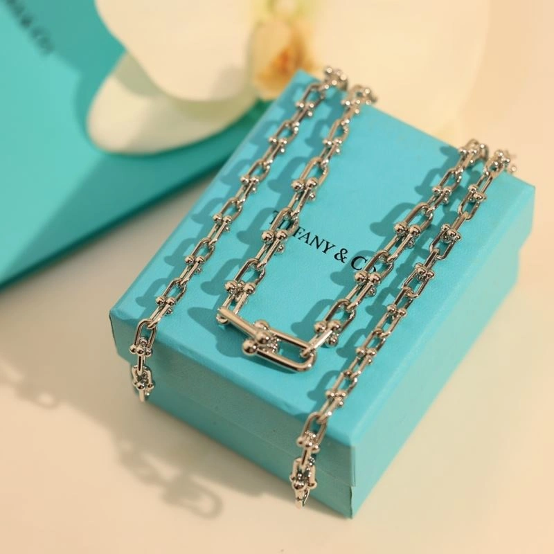 Tiffany Necklaces Sleek 253934