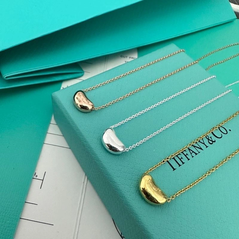 EyeCatching Tiffany Necklaces 253928
