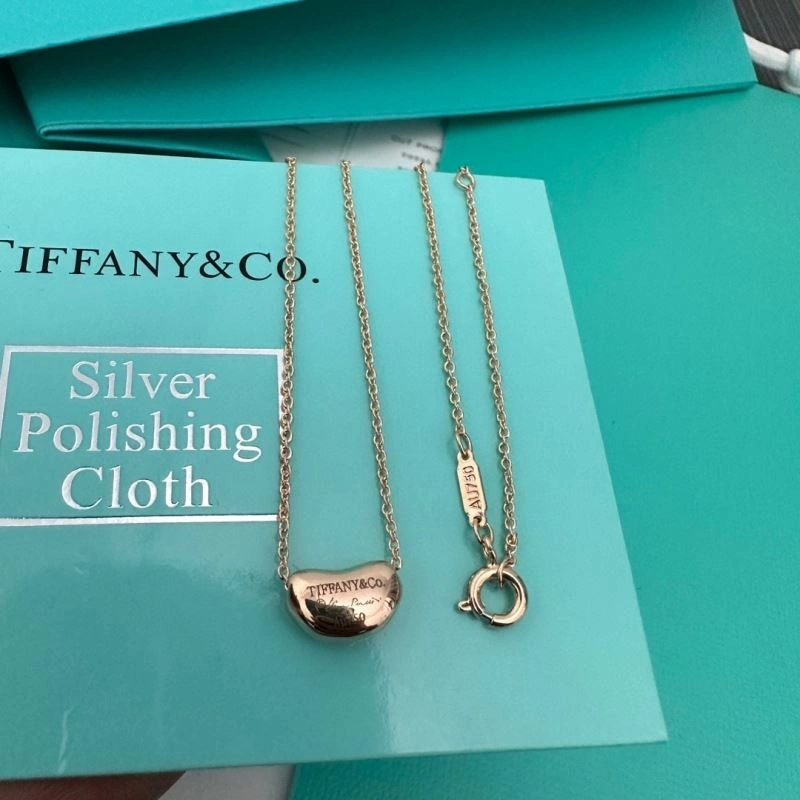 EyeCatching Tiffany Necklaces 253928