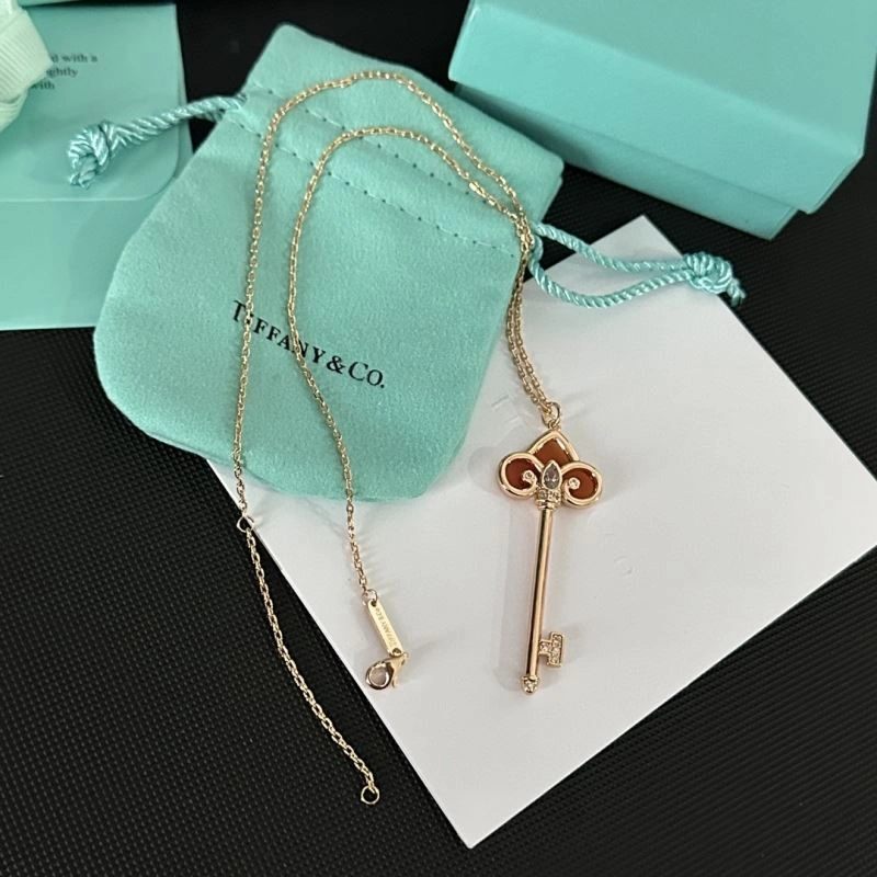 Tiffany Necklaces Cozy 253925