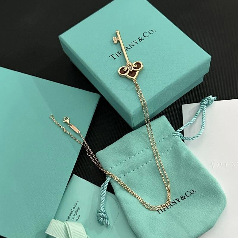 Tiffany Necklaces Cozy 253925