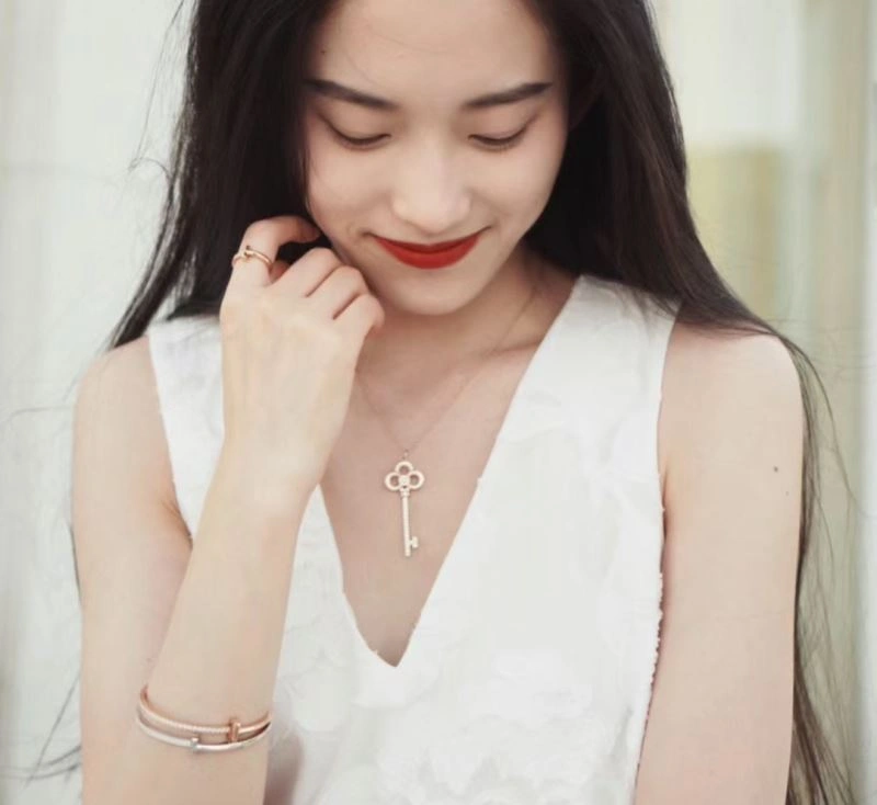 Fashionable Tiffany Necklaces 253745