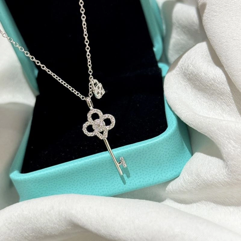 Tiffany Necklaces Youthful 253753