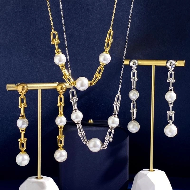 Tiffany Necklaces Versatile 253740