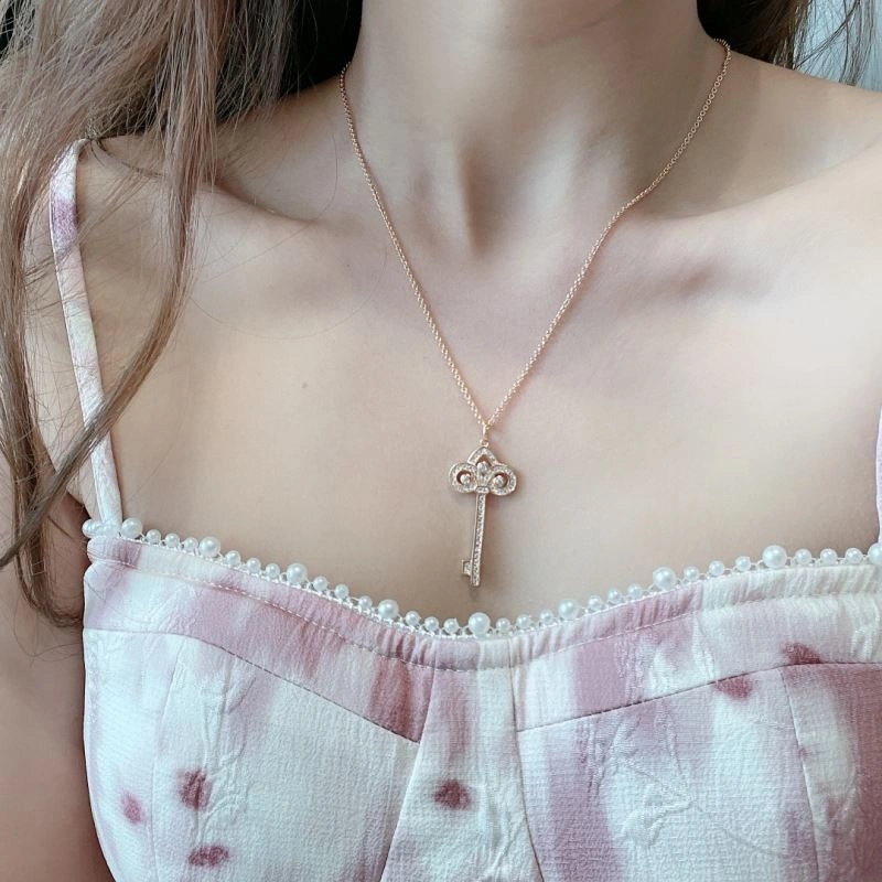 Tiffany Necklaces StreetReady 253736
