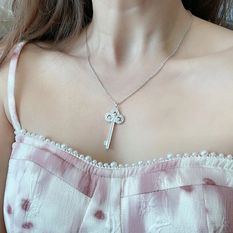Tiffany Necklaces StreetReady 253736