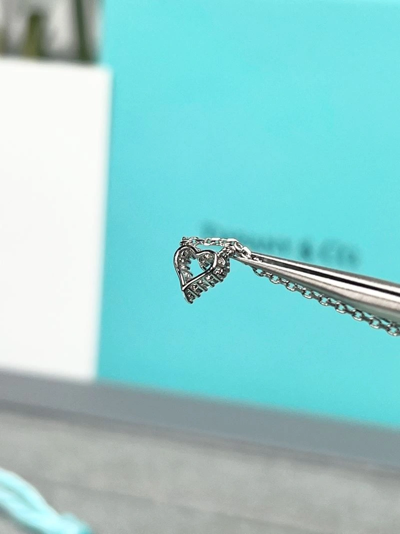 Flexible Tiffany Necklaces 253733