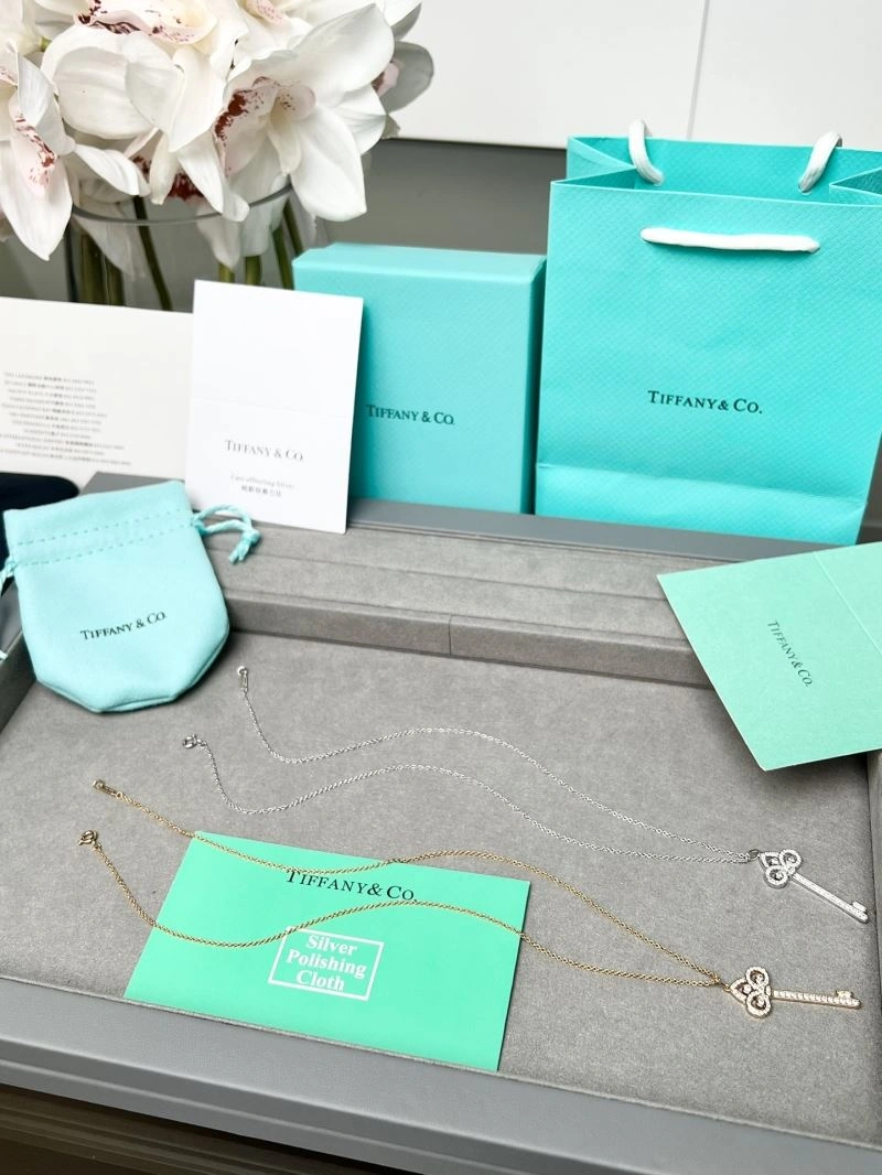 SunProtective Tiffany Necklaces 253734