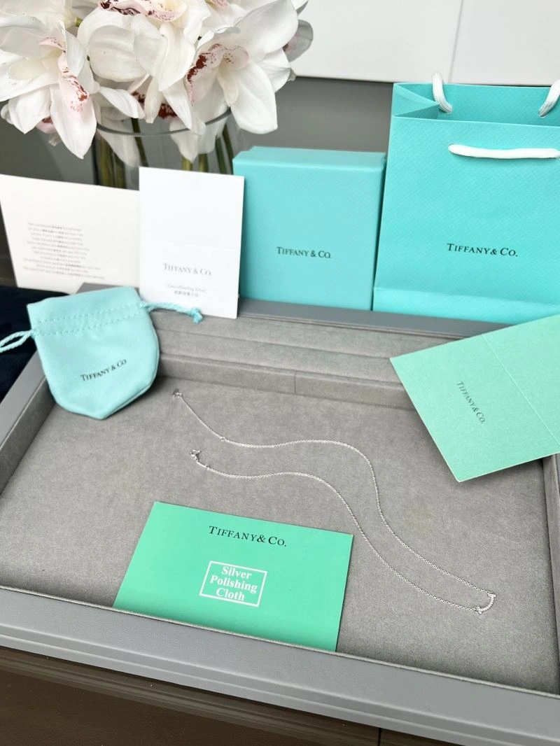 Tailored Tiffany Necklaces 253710