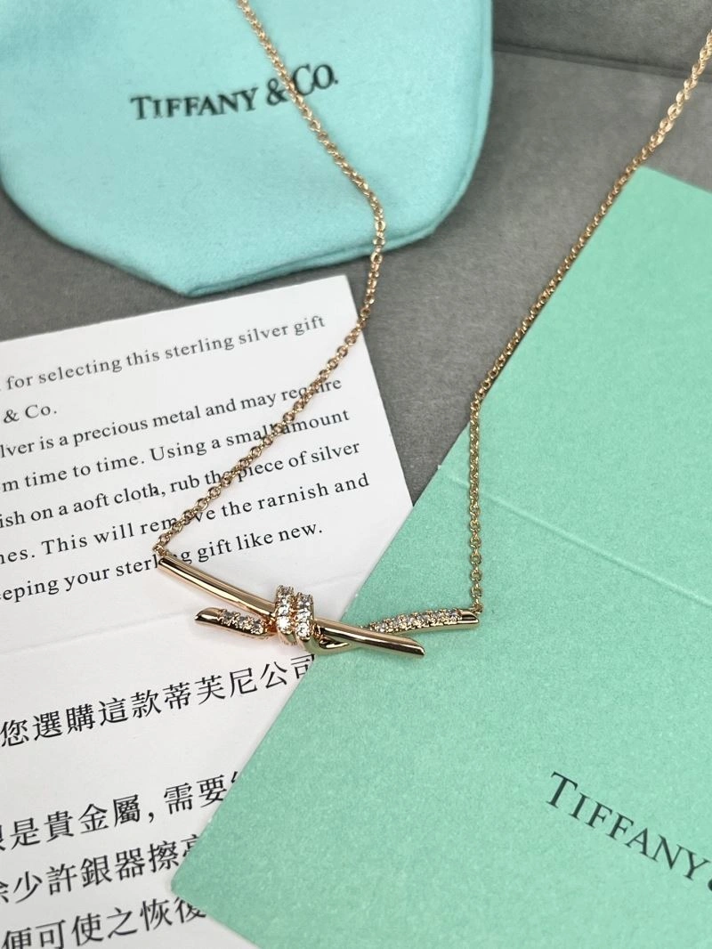 Sporty Tiffany Necklaces 253701