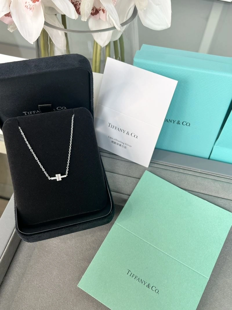 Sporty Tiffany Necklaces 253703