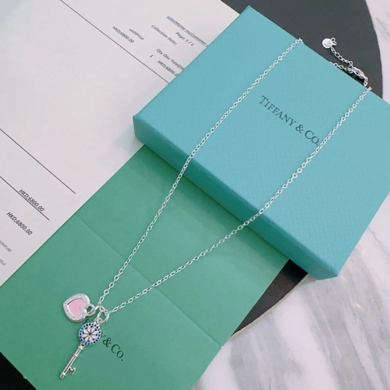 Tiffany Necklaces ComfortFit 253607
