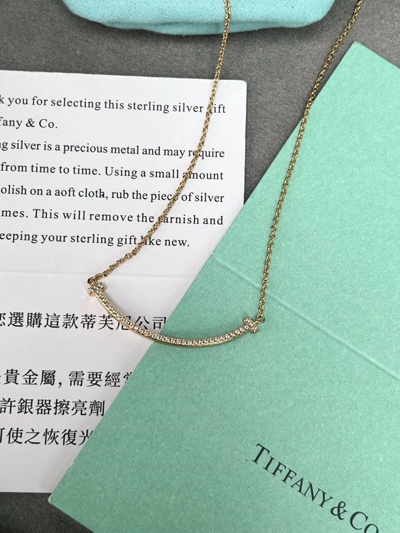 Neat Tiffany Necklaces 253576