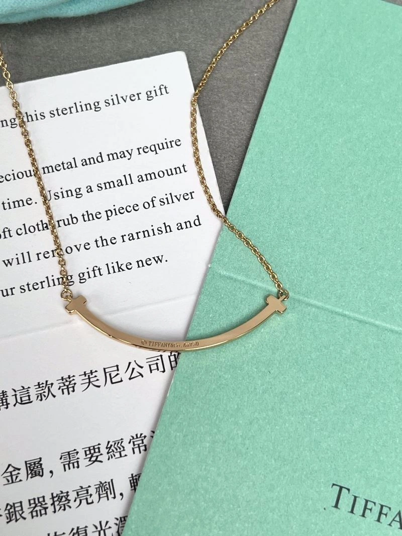Neat Tiffany Necklaces 253576