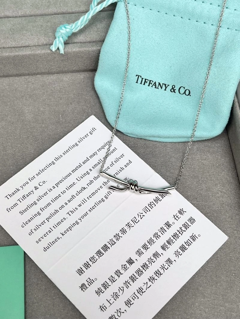 Tiffany Necklaces Snug 253583