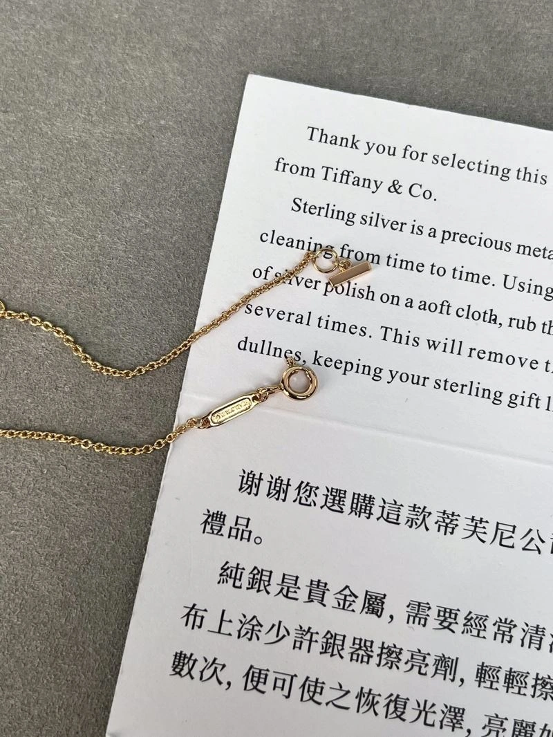 Tiffany Necklaces Casual 253590