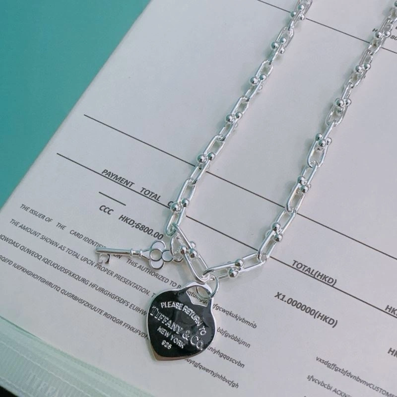 UrbanChic Tiffany Necklaces 253588