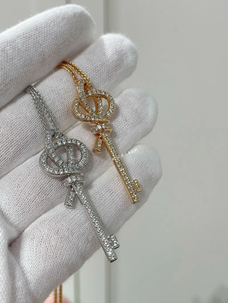 FashionForward Tiffany Necklaces 253524