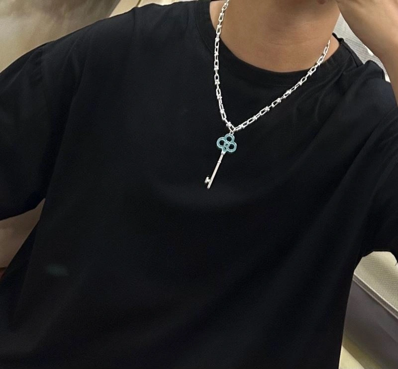 Tiffany Necklaces Lightweight 253469