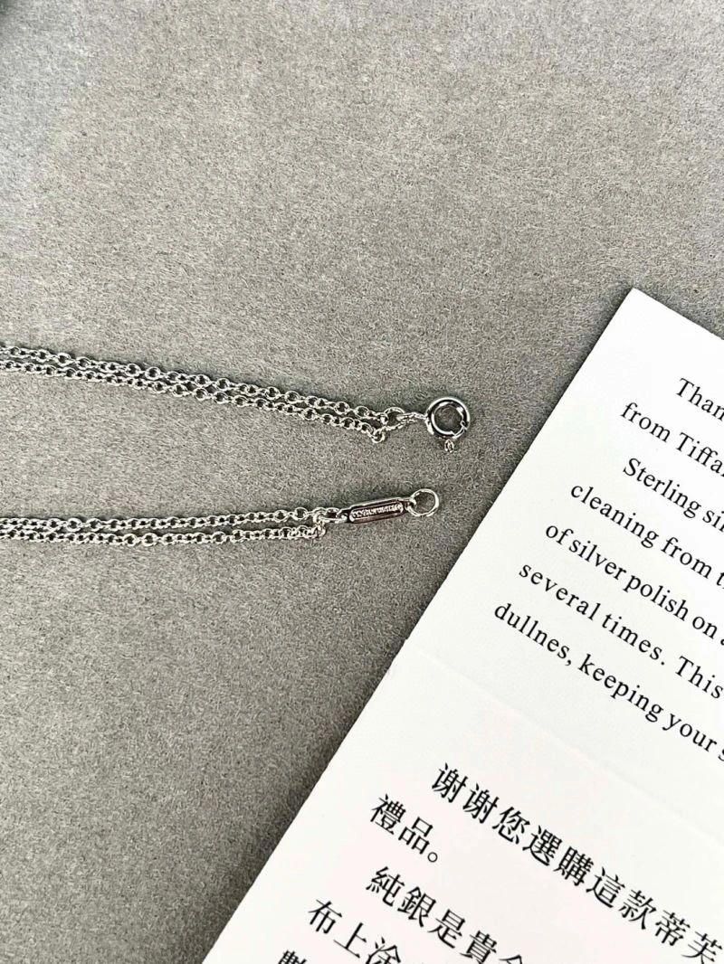 Effortless Tiffany Necklaces 253387