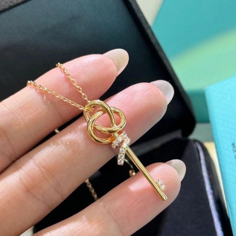 Tiffany Necklaces Cozy 253361