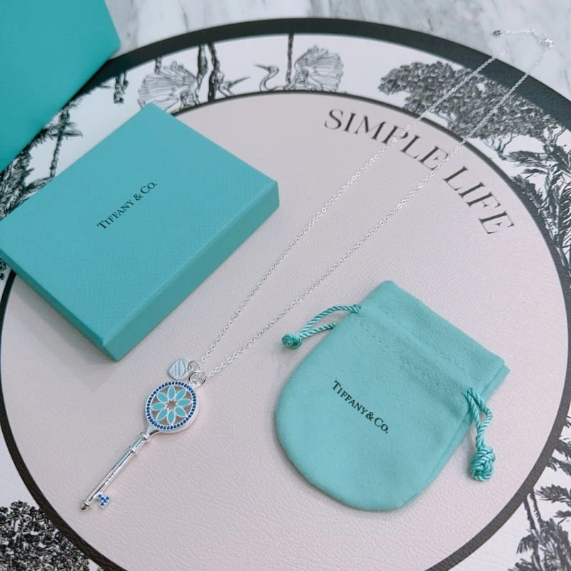 Tiffany Necklaces Stylish 253335