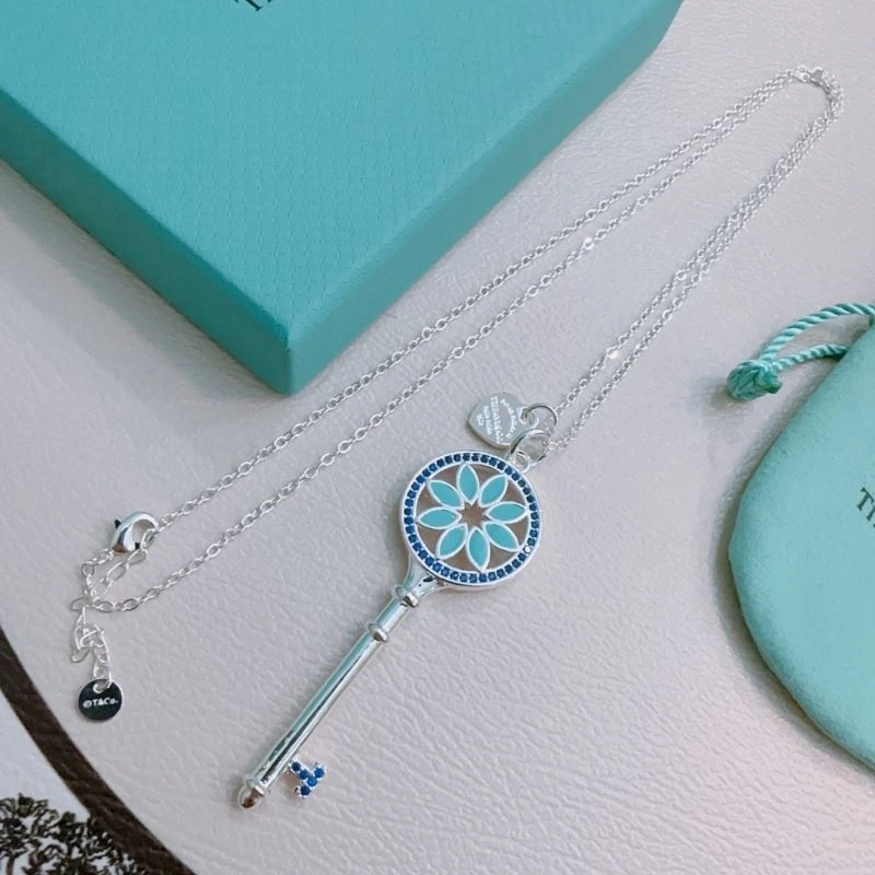Tiffany Necklaces Stylish 253335